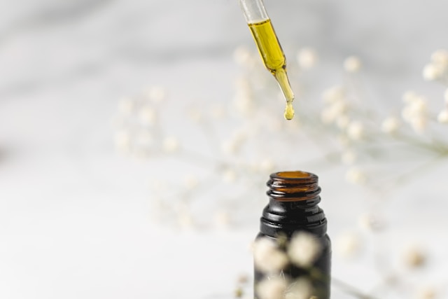 Anwendung und Dosierung von CBD-Produkten