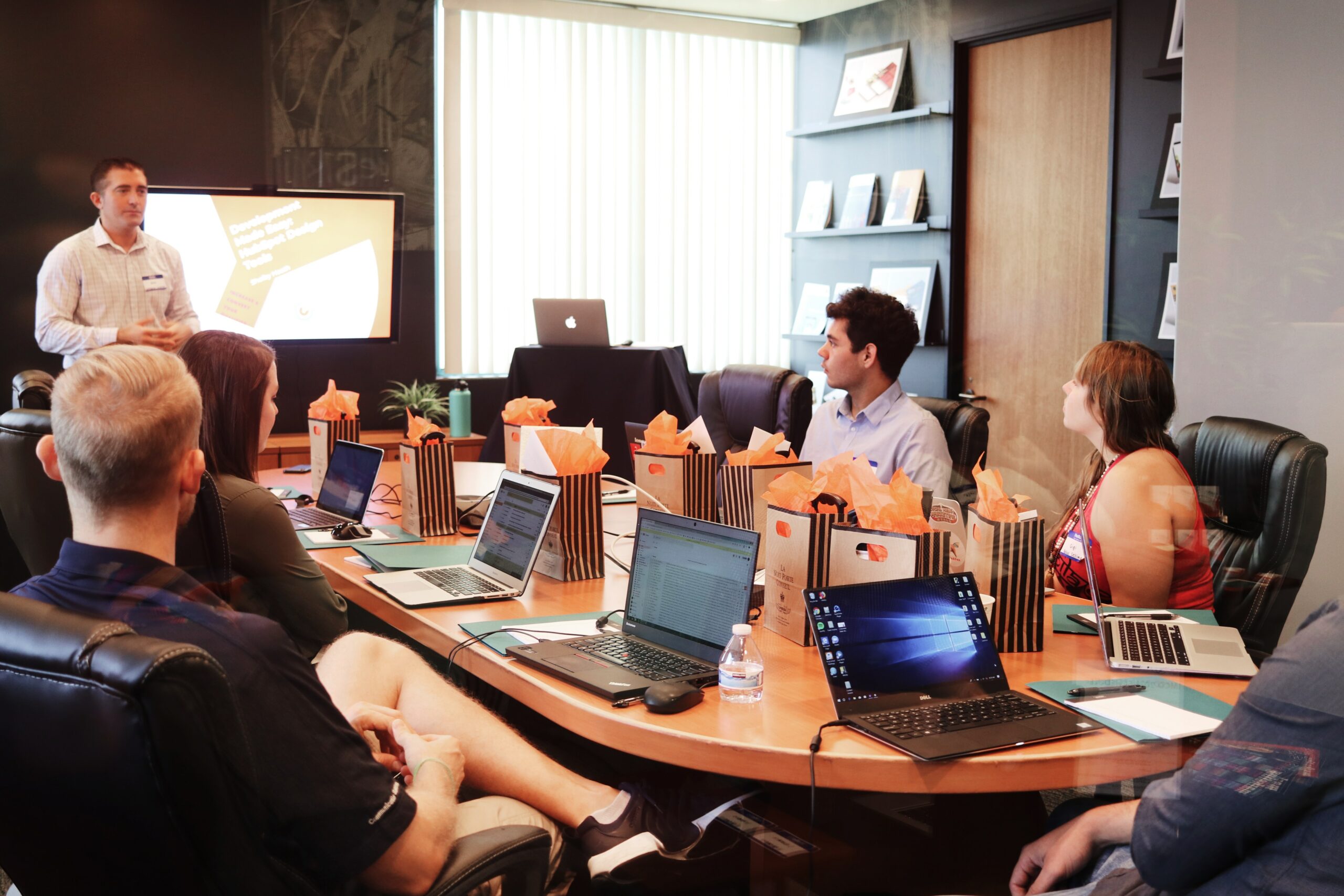 7 Strategien für ein erfolgreiches B2B Marketing vorgestellt
