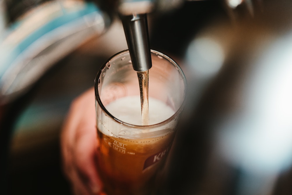 Frisch gezapftes Bier – Was macht es so besonders?